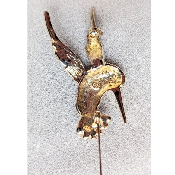 Vintage Signed LP Gold Tone Enamel Cabochon Rhinestones Hummingbird Brooch - Picture 7 of 9